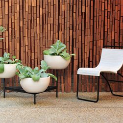 Case Study Ceramic Bowls with Metal Tri-Stand - Products