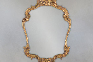 SMALL GILDED PALMATE MIRROR