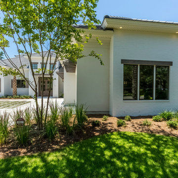 Beautiful Golf Course/Lakefront home in Regatta Bay Golf and Yacht Club