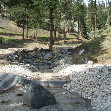 Mountain Pondless Waterfalls in Leavenworth, WA