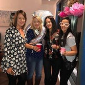 Laura Innes's photo