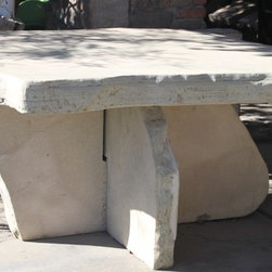 Custom Stoneworks - Outdoor Dining Tables