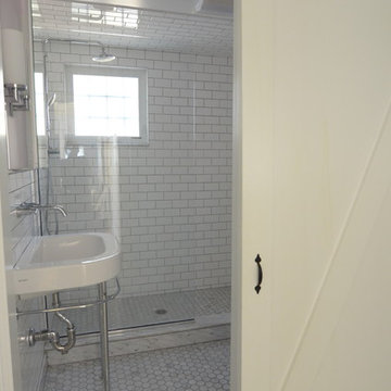 Beach Cottage Bathroom