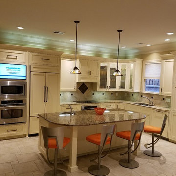 Hoover, AL. Cabinet Refacing/Refinishing/Modifications/New Drawers/etc.