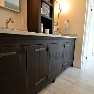 1800's Farmhouse Kitchen