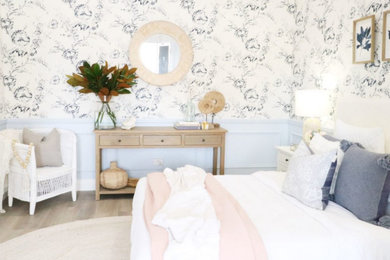 Inspiration for a traditional bedroom in Newcastle - Maitland with decorative wall panelling.