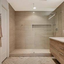 2633 Richardson Master Bath