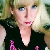 Jamie Mcguire Wolfe's photo
