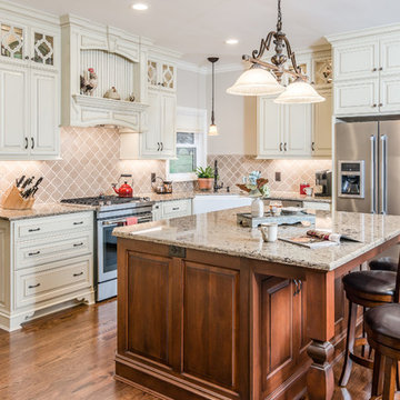 Brentwood Living + Kitchen Remodel