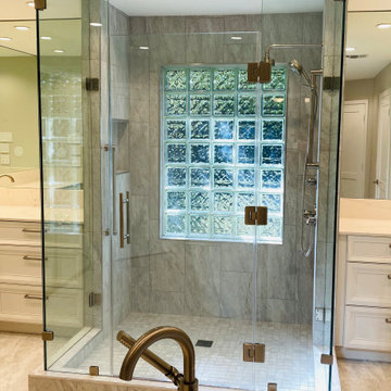 Heavy Glass Frameless Shower with Multiple Showering Options