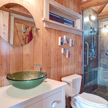 Cheeky Cabin