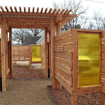 Polygal Fence Divider