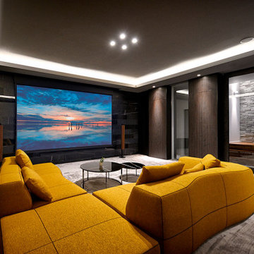 URBAN RESORT HOUSE