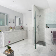 Bathrooms/Showers