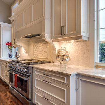 Bellevue, WA. Custom Kitchen