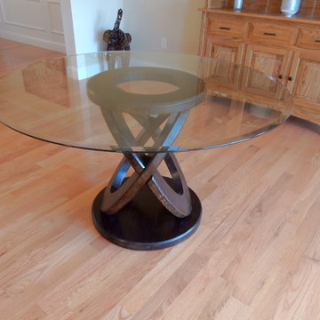 Olympic Ring Oak Round Kitchen Table with 48 Inch Glass Top