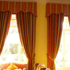 Traditional Living Room