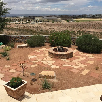 El Paso Franklin Mountain Home turf with flagstone