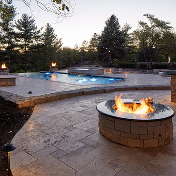 Linden Estates Travertine Poolscape