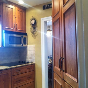 Small Kitchen - 8' x 9' 72 SF