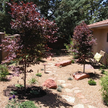 Side yard pathway