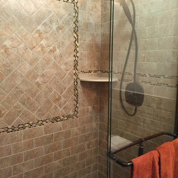 Small Guest Bathroom