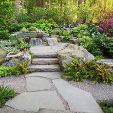 landscape for lake house