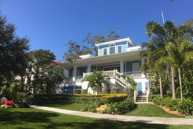 Inspiration for a large tropical exterior home remodel in Tampa