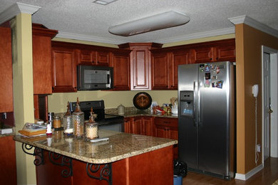 Example of a classic kitchen design in Chicago