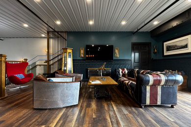 Living room - eclectic living room idea in Chicago