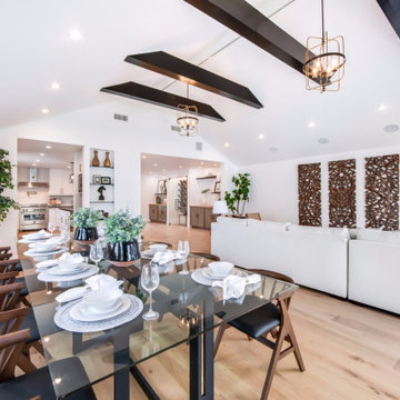 Refined Traditional Dining Room