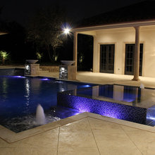Pool/Outdoor