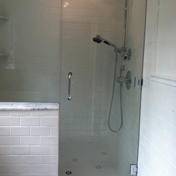 Classic White Bath with Black Accents