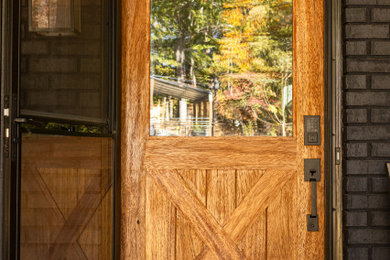 Entryway - rustic entryway idea