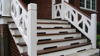 reproduction of a 1922 balcony