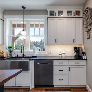 Upscale Modern Farmhouse Kitchen