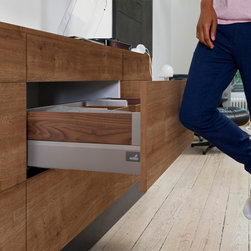 Quadro Push to Open - Storage Cabinets