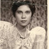 Gina De Guzmans foto