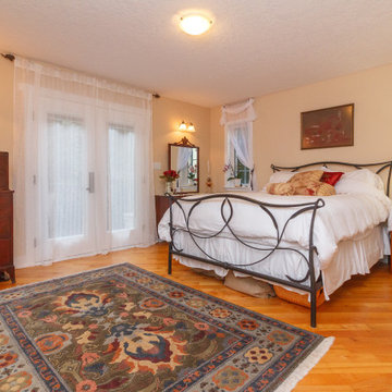 10953 Chalet Road - $1,222,000 – MLS 866008