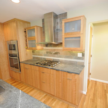 8th Place Renovation