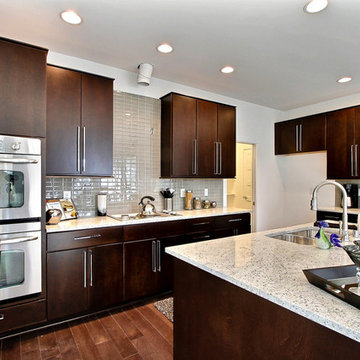 POINTE RUSTON VIEW HOME
