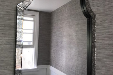 Small elegant bathroom photo in Los Angeles