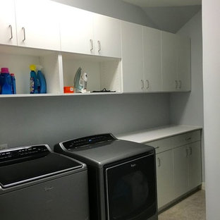 75 Most Popular St Louis Laundry Room With Laminate Countertops