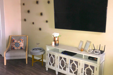 Inspiration for a contemporary home design remodel in Houston