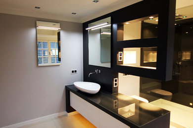 Modernes Badezimmer in Hamburg