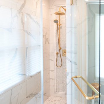 Lake Bluff Dream Home – Kids' Bathroom Walk-In Shower