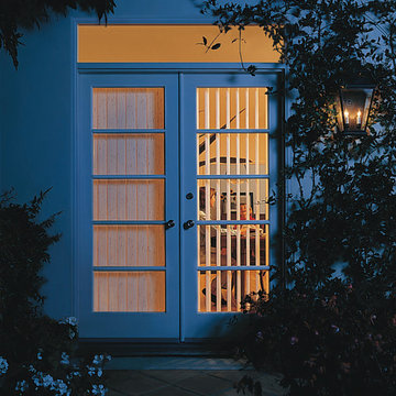 Hunter Douglas