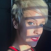 Lenisa Lae Naes foto