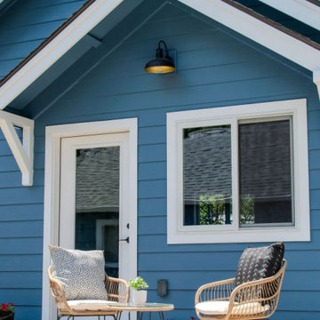 Custom Craft Studio