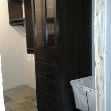 Rear Foyer with laundry shoot
